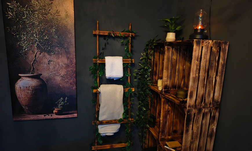 Image 3: Masaż klasyczny, relaksacyjny, gorącymi kamieniami, Kobido i więcej