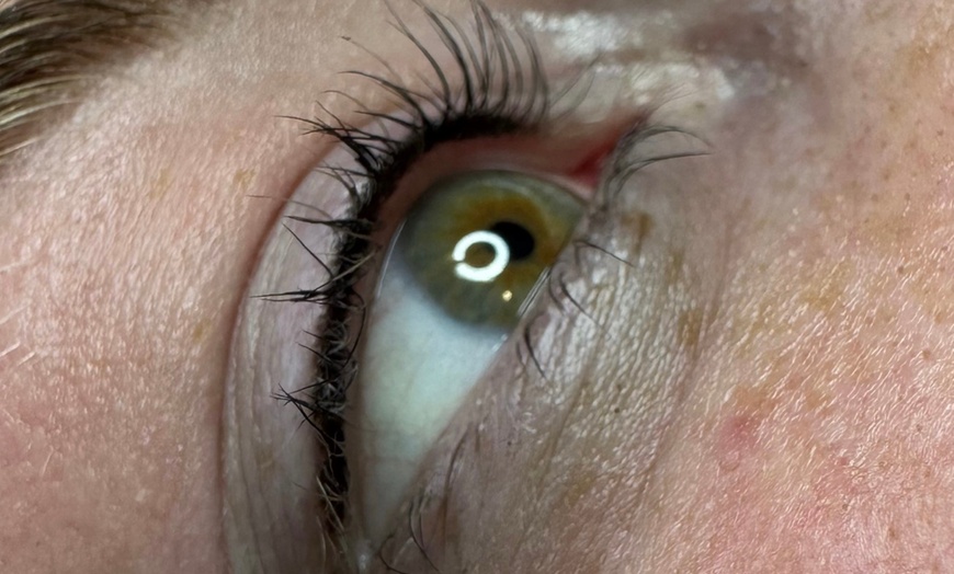 Image 3: Wimpernkranzverdichtung, Powderbrows oder -lips (Permanent Make-up)