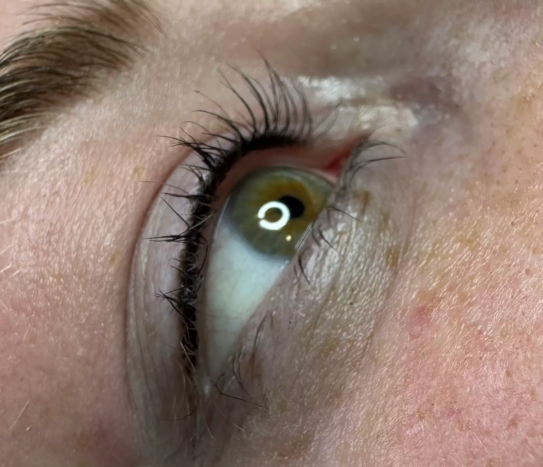 Wimpernkranzverdichtung, Powderbrows oder Powderlips (Permanent Make-up) für 1 Person (bis 51% sparen) - Second Medium