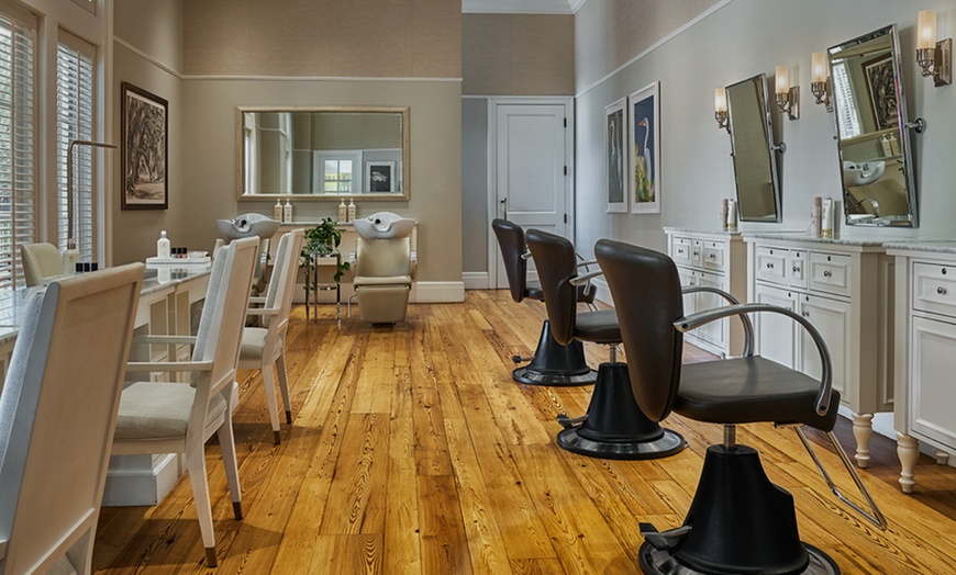 Image 3: 60- or 90-Minute Hot Stone Massages for Deep Relaxation