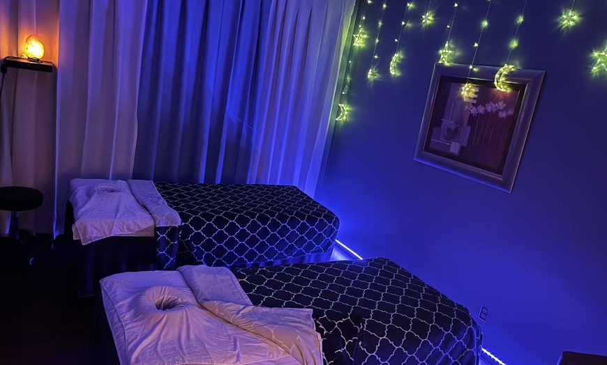 Image 5: Relax with a Pampering Massage Package and Special Enhancements