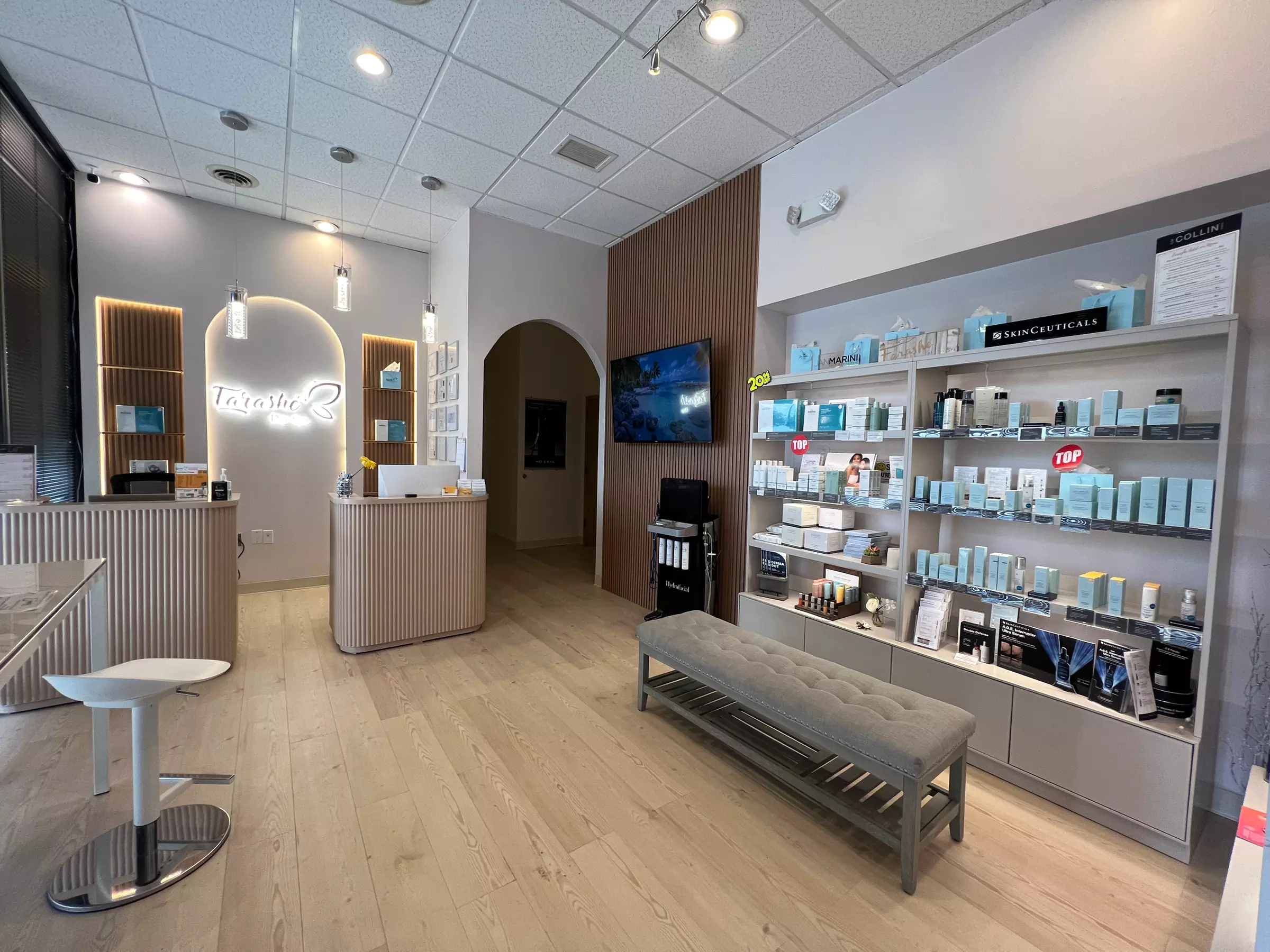 1 or 2 Sessions of Dripp IV Therapy: Choose Energy, Immunity/Beauty