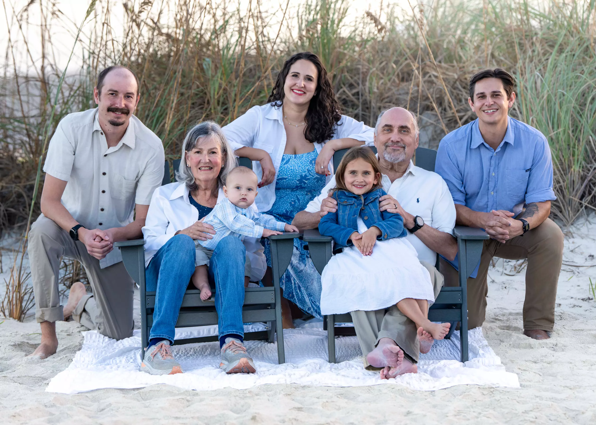 30 or 60-Min Outdoor Photo Shoot for Family, Engagement & More