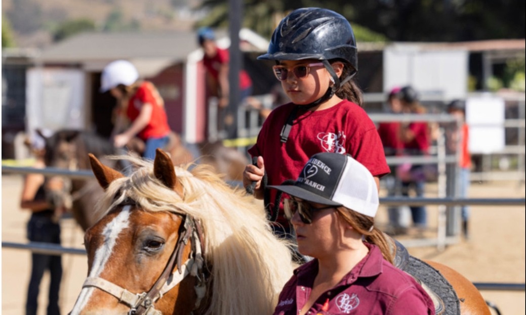 Horseback Riding Lesson: Fun 60-Minute Training for All Ages
