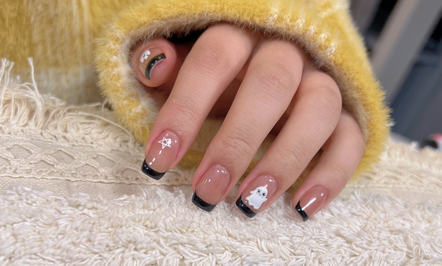 Image 15: Beauté des pieds pour homme chez Nails Art
