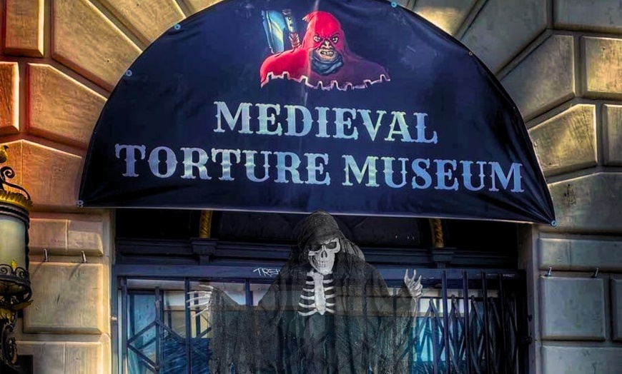 Image 9: Medieval Torture Museum – Interactive Exhibits in LA