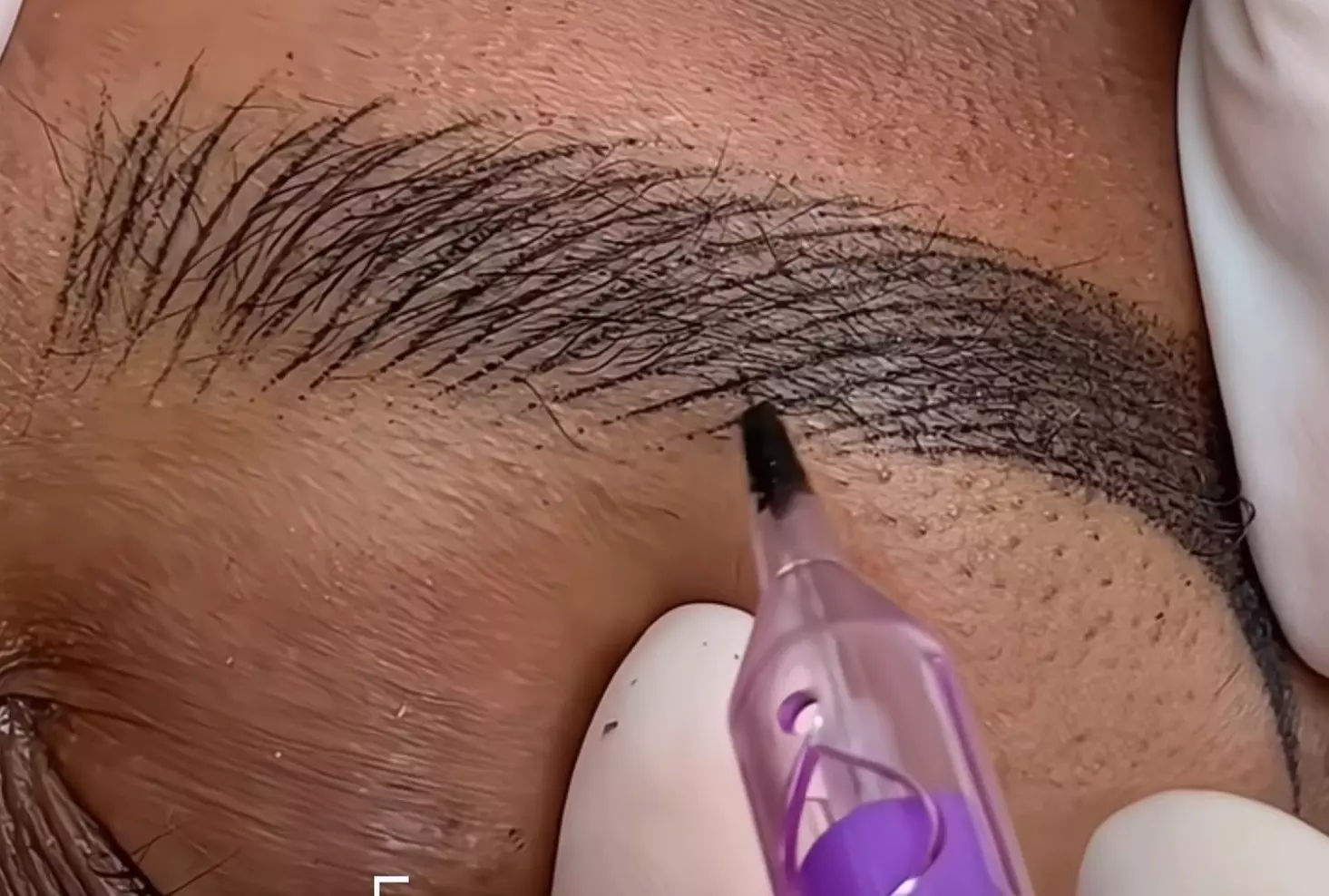 Up to 42% Off on Microblading at Henda’s Eyebrows