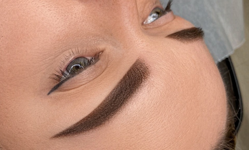 Image 5: Enhance Your Beauty with Eyebrow, Eyeliner or Lipliner Tattoo Session