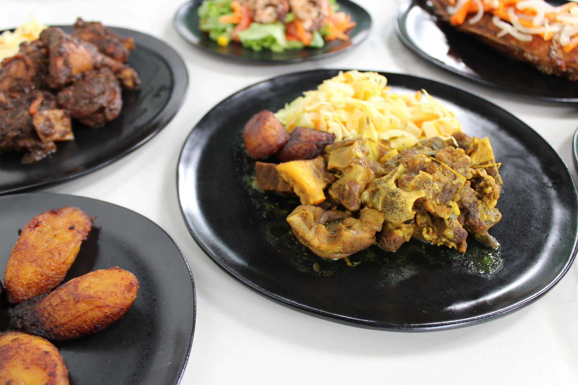 Dine-In Special: Starters, Chicken Entrees, and Drinks for Two or Four