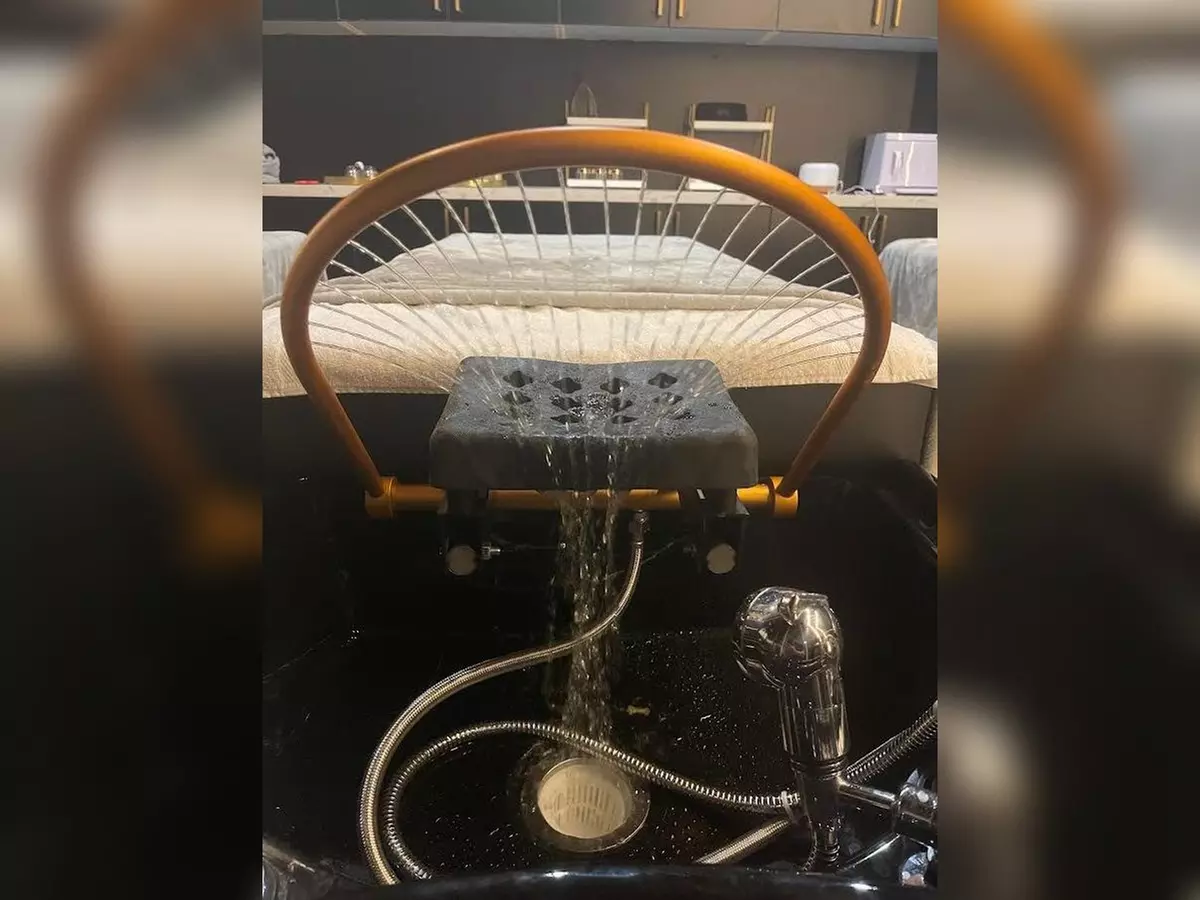 Relax with 1, 2, or 3 Classic Head Spa Session (60 Minutes)