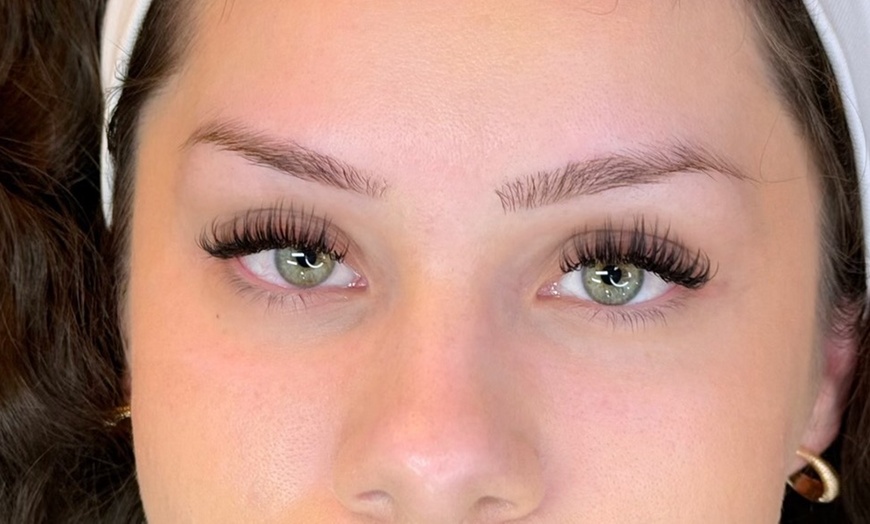 Image 4: Lash Perfection: Full Sets & Fills