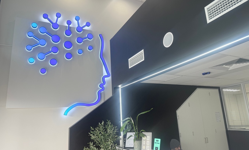 Image 2: Two Sessions: Full Body Red Light Therapy