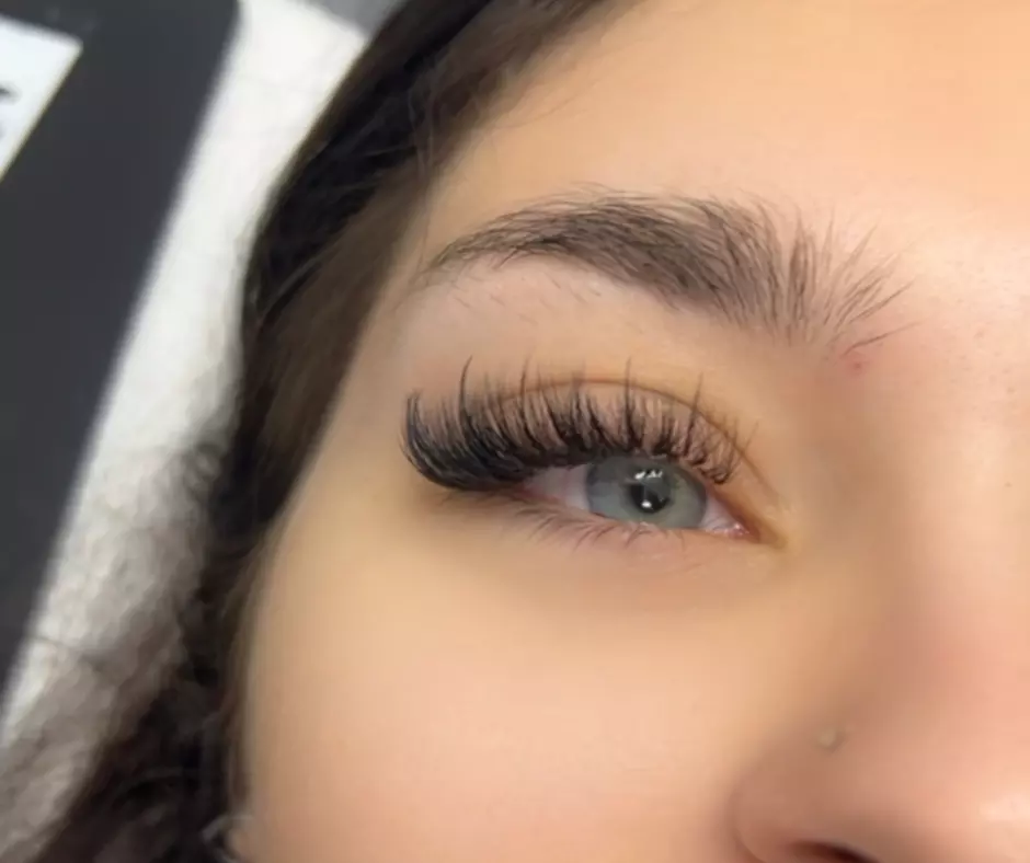Classic Eyelash Extensions for a Natural Look