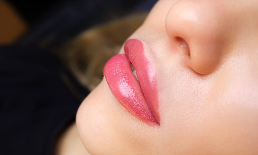 Image 1: Aquarell Lips, Powder Brows oder Wimpernkranzverdichtung + Touch-Up 