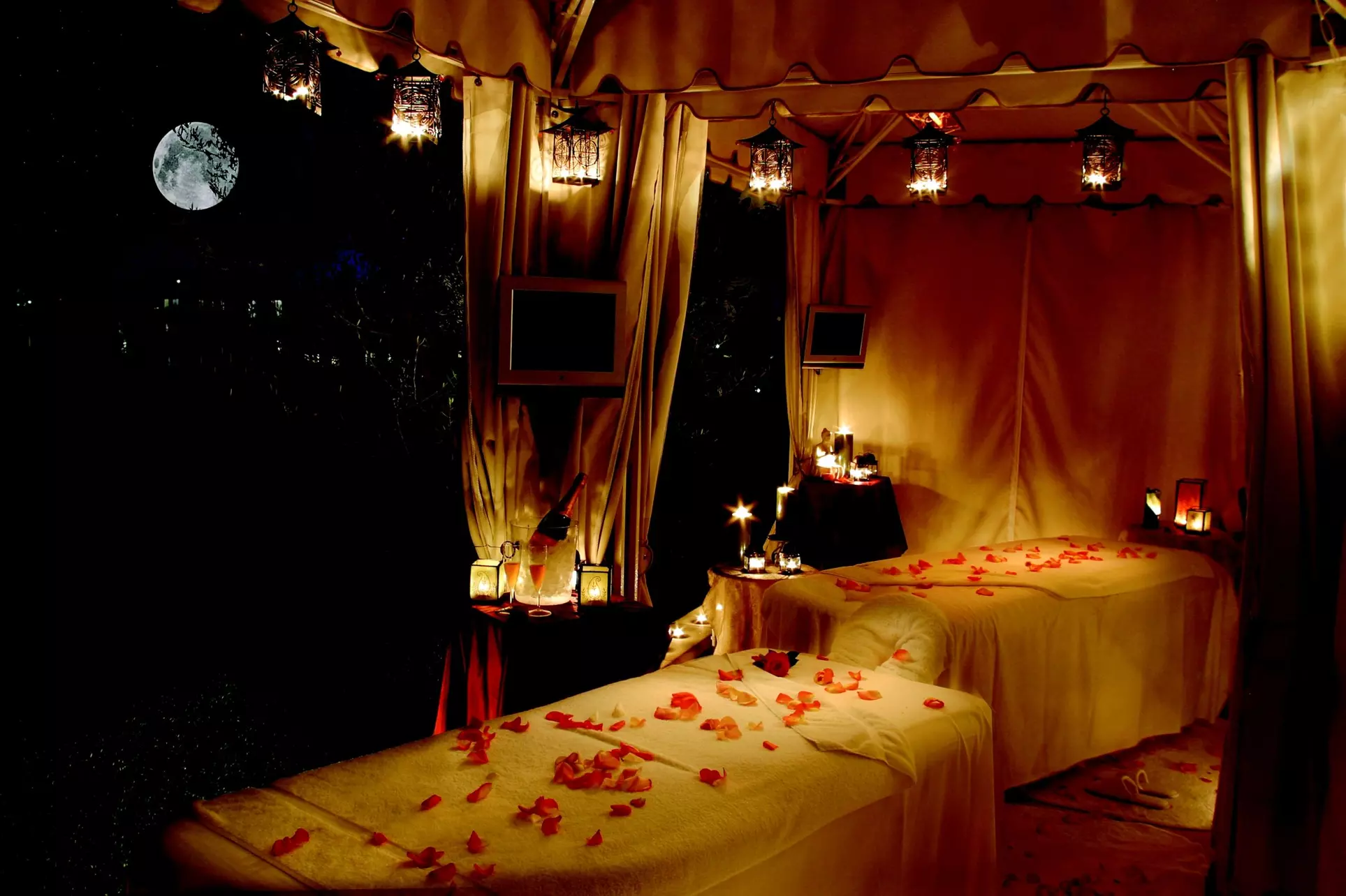 Up to 36% Off on In Spa Massage (Massage type decided by customer) at Kevi Spa and Lash Bar - Primary Image