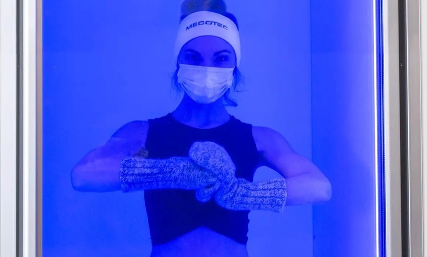 Image 1: Experience a Non-nitrogen Whole Body Cryotherapy Session 