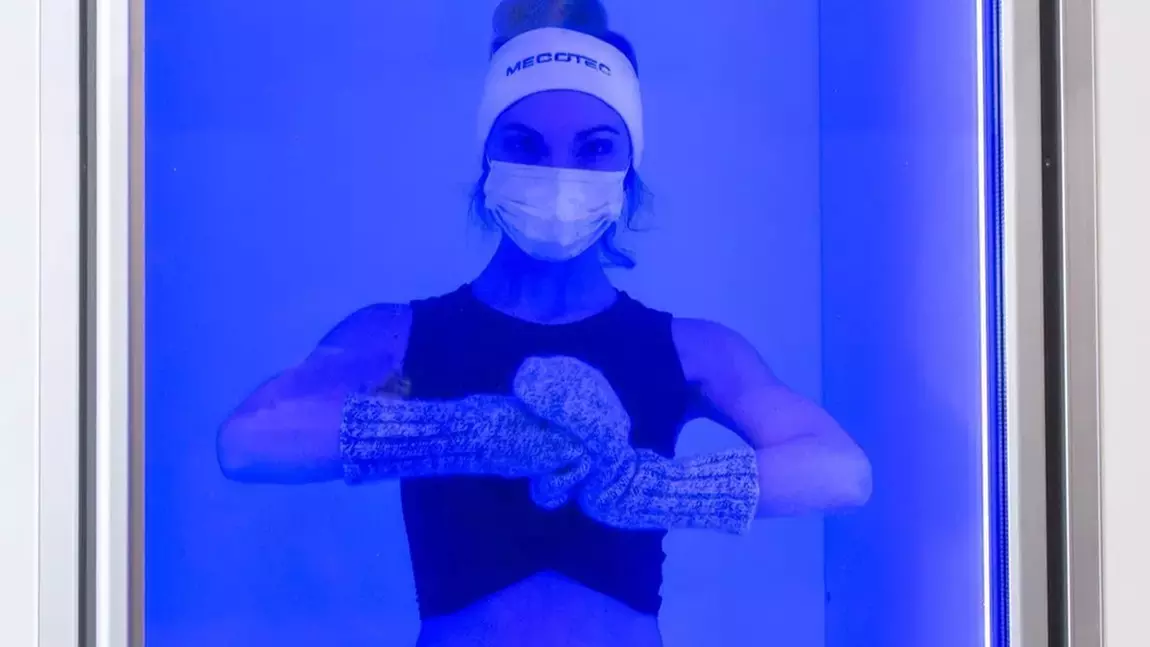 Discover Oxygen Wellness's Non-nitrogen Whole Body Cryotherapy Session  (Up to 60% Off) - Primary Image
