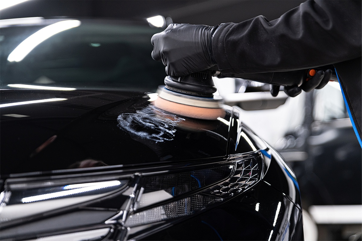 Rev Up Your Ride: Transform Your Car with a Sparkling Detail! 