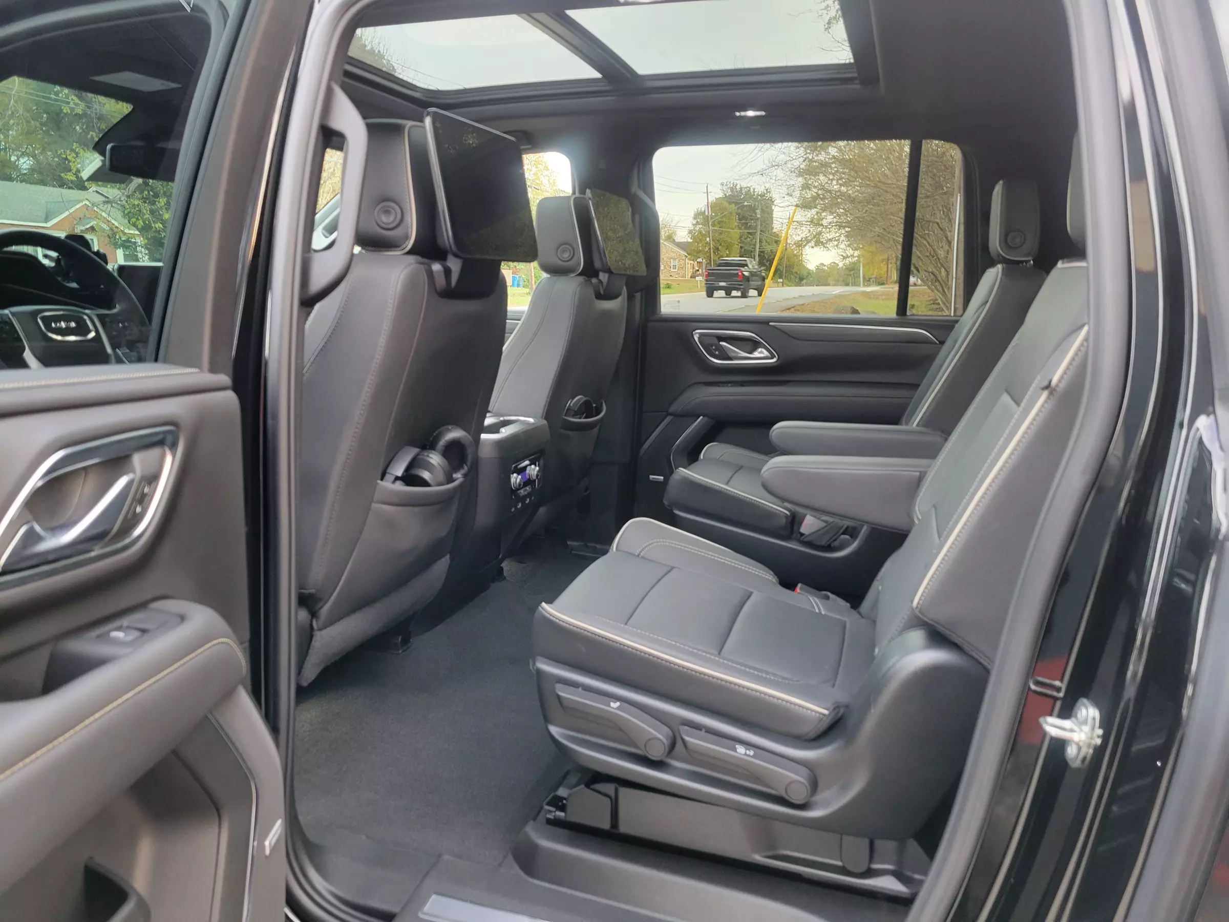 Professional/Executive/Presidential Package Cars or Ozone Treatment