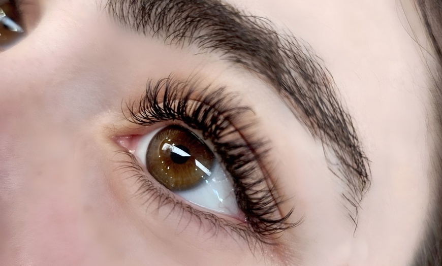 Image 2: Transform Your Look w/Full Set of Classic / Hybrid Eyelash Extensions
