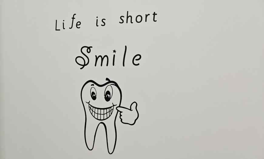 Image 4: Hasta 67% de dto. en Limpieza dental en J & N DENT