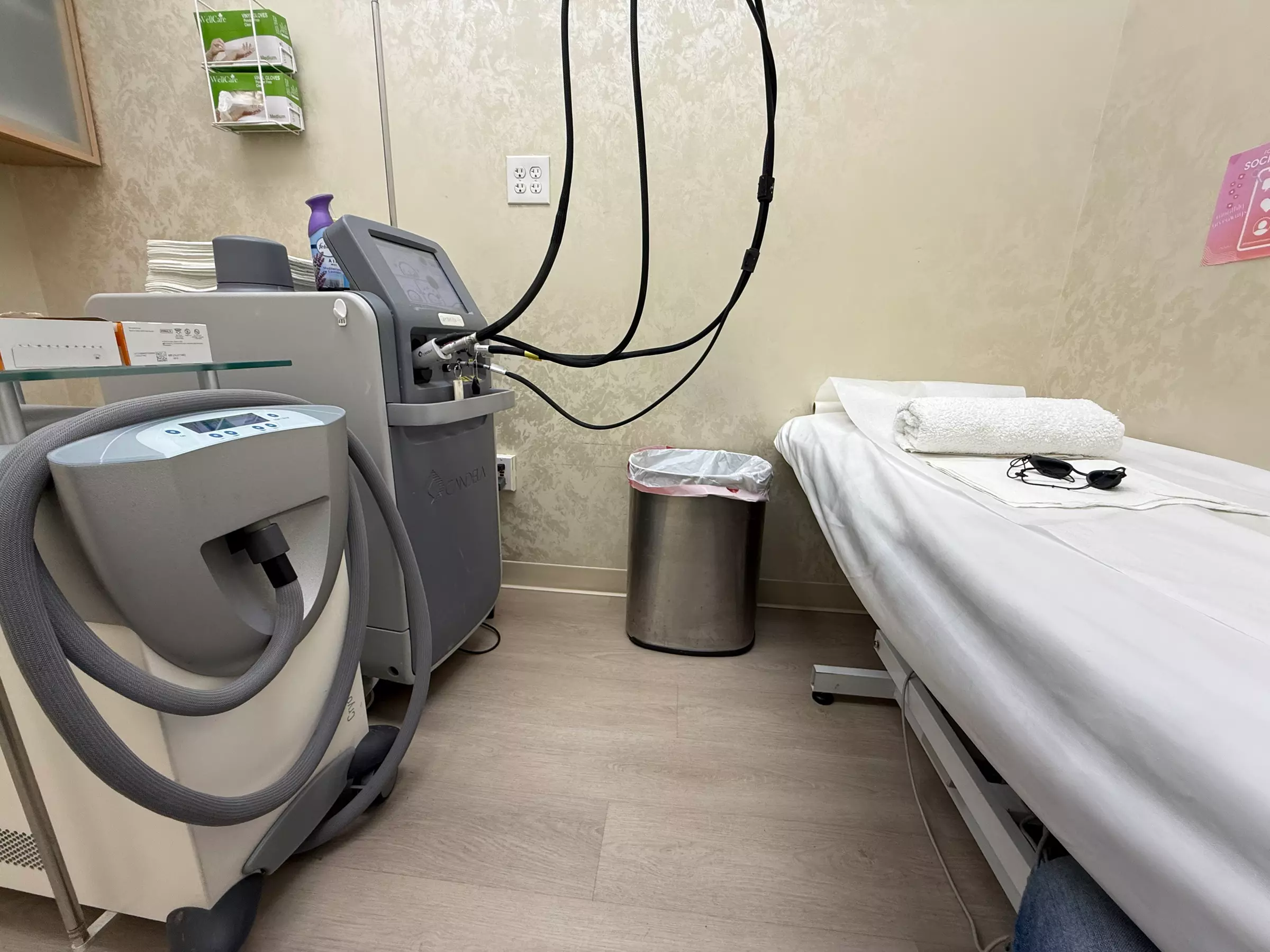 Laser Hair Removal Via Candela Lasers on Extra-Small, Small, Large, Extra Large or Medium Area (Up to 92% Off) - Primary Image