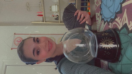 One Tarot Card Reading - Psychic on 2nd st