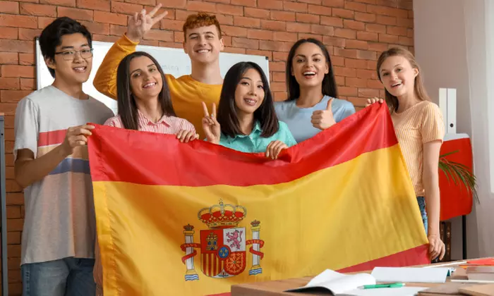 Master 18 World Languages with Your Personal AI Tutor!