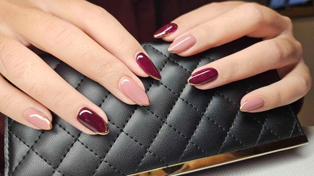 Beauté des mains avec pose de vernis semi-permanent - Abrac Amanda