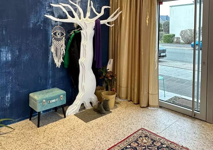 Die Gesichtshaut bei einer 60 Min. Hyaluron-Behandlung verwöhnen