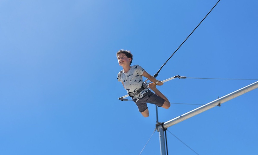 Image 9: Up to 33% Off on Trapeze (Experience) at Fly Mile High