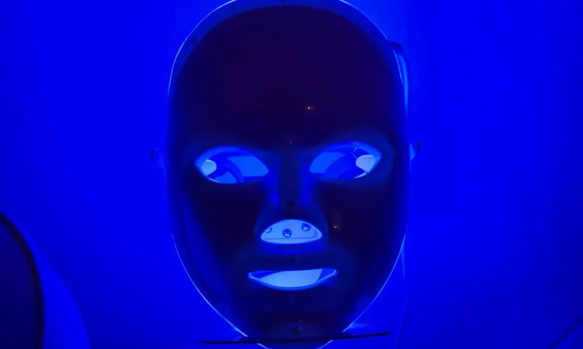 1 - 5 Sitzungen Slimyonik Bodystyler oder LED-Maske Liftmee