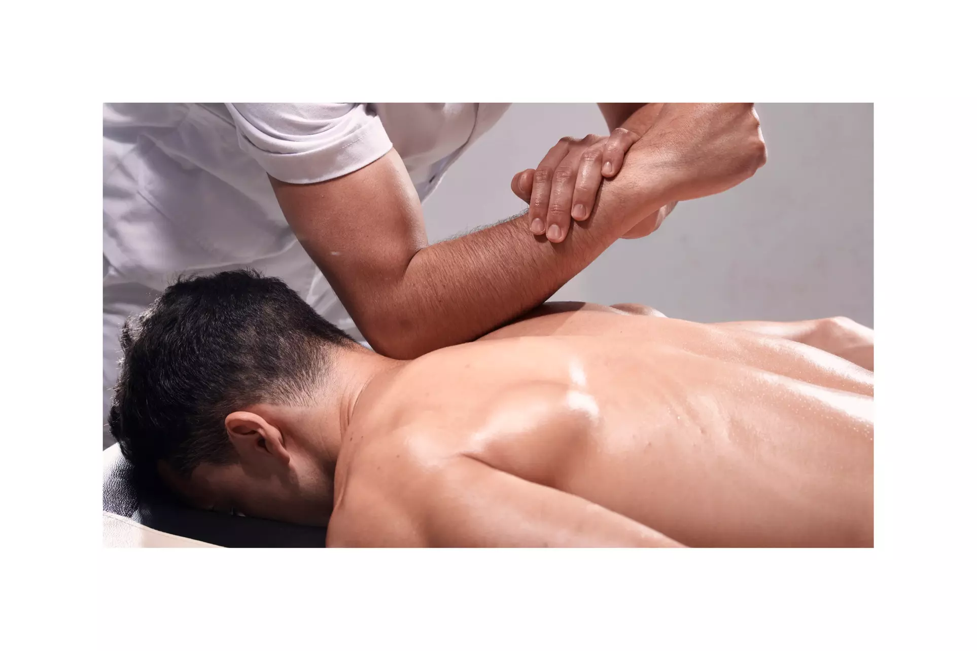 Unwind with 60- or 90-Minute Choice of Massage