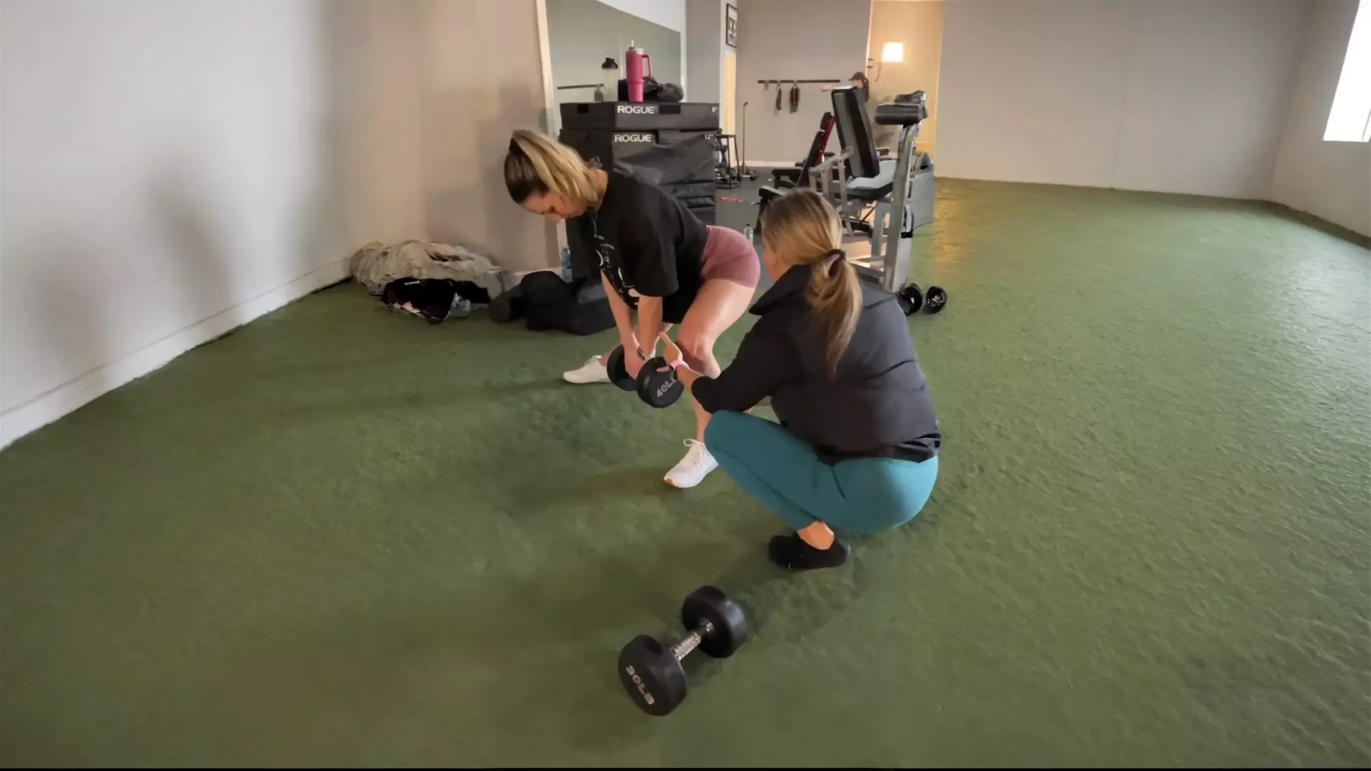 1 Month Small Group Training (3/2/1x per week)+ Nutritional Coaching