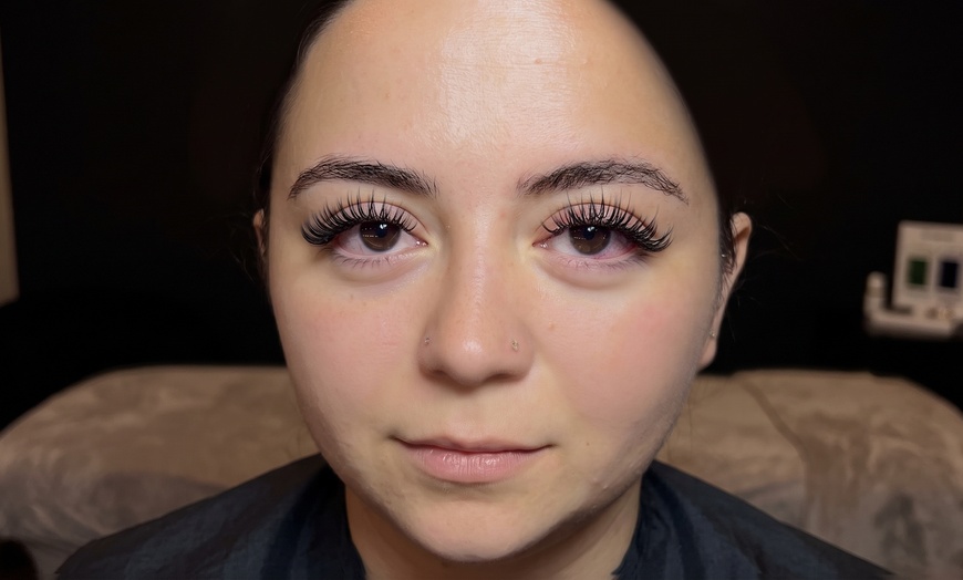 Image 4: Fuller, Defined Lashes with Classic or Hybrid Extensions