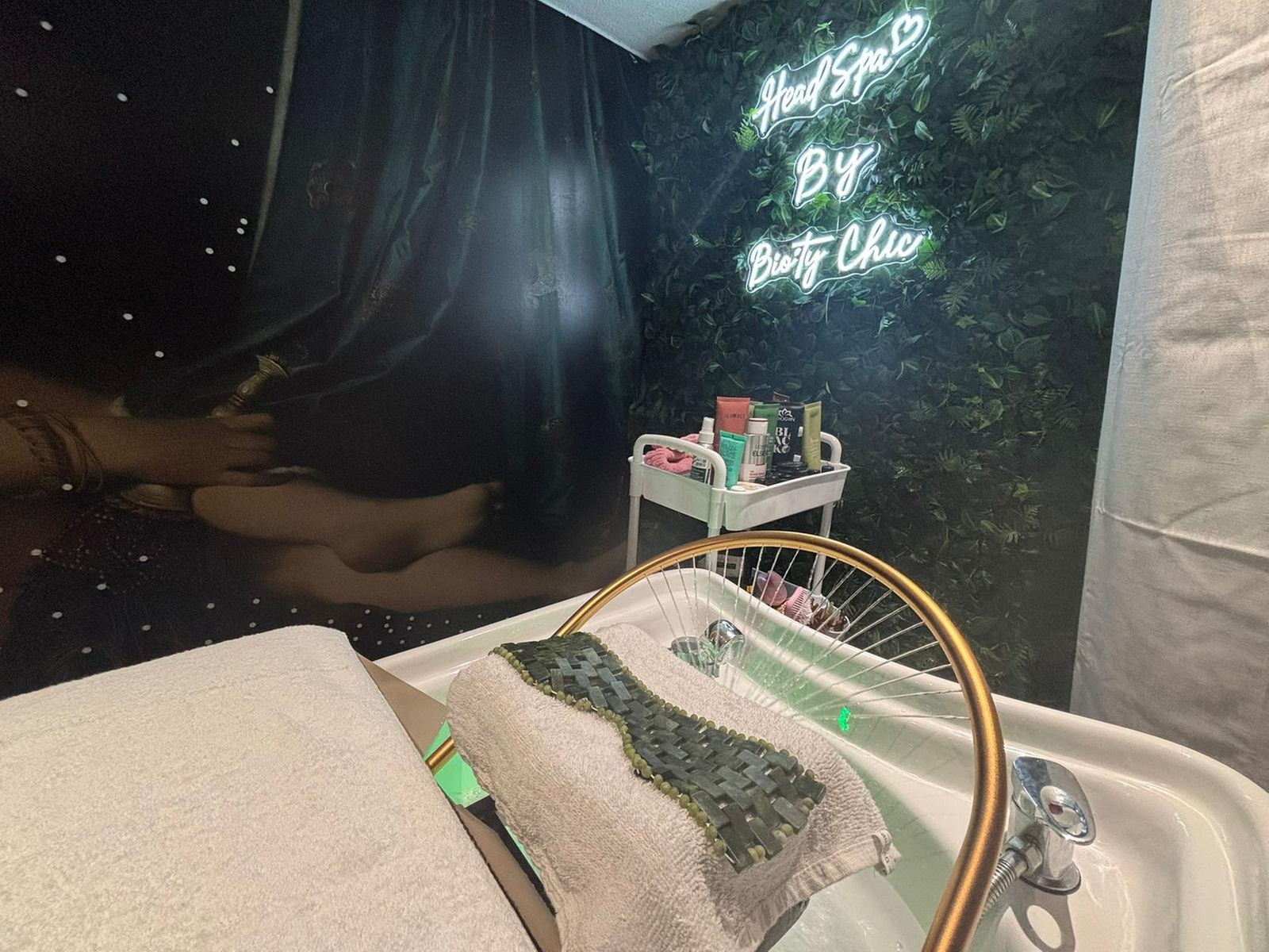 Head Spa formule Fidji de 45 min ou formule Sakura de 1h