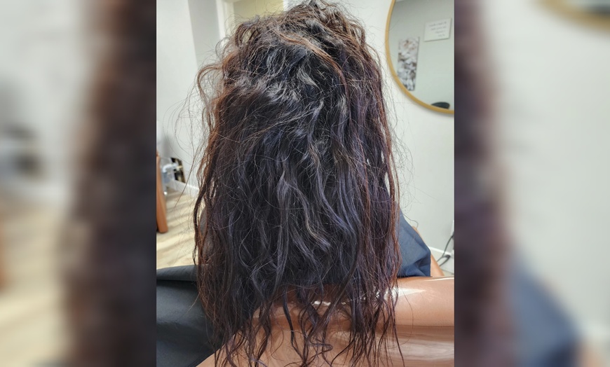Image 4: Smooth and Manageable Hair with Keratherapy Treatment