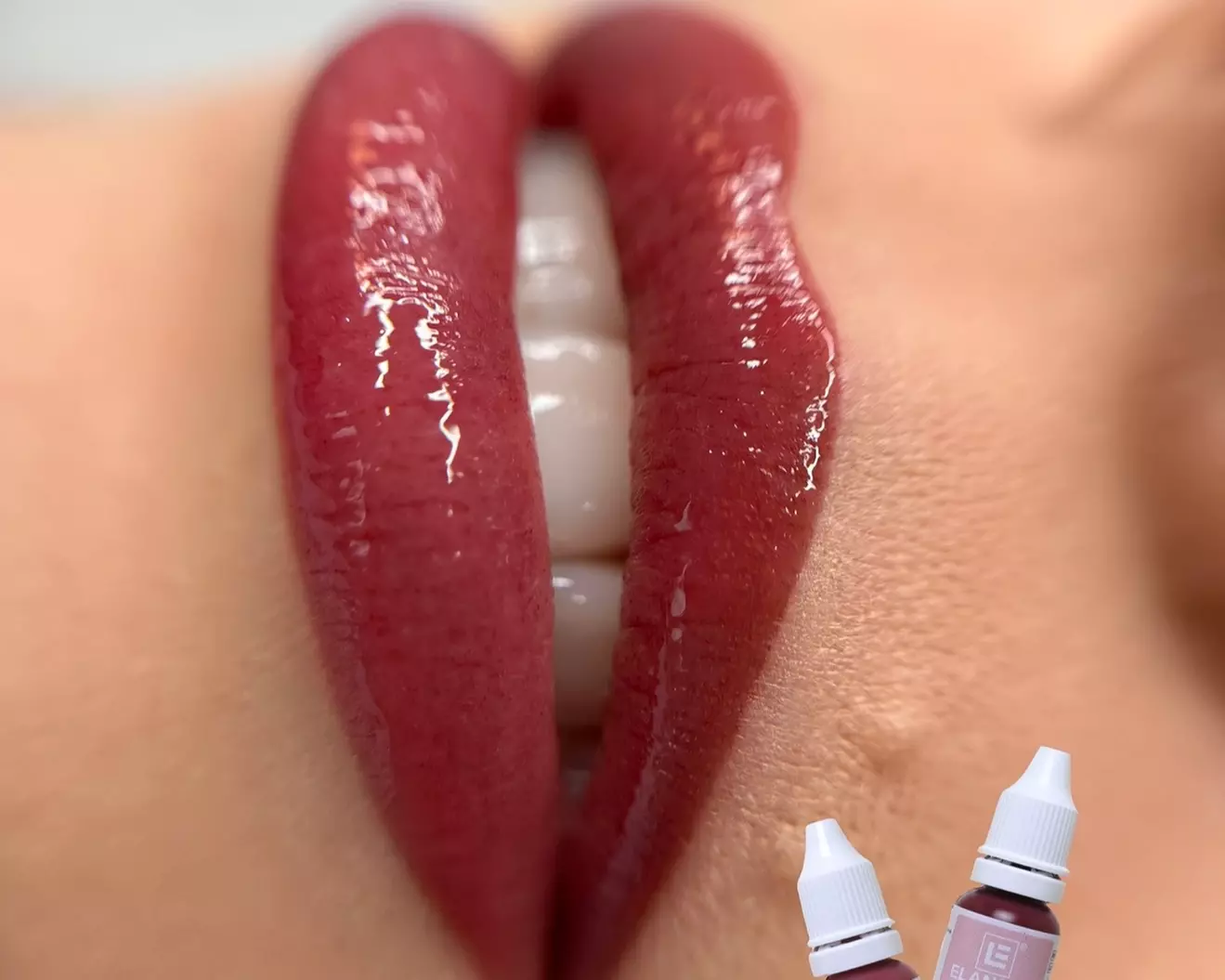 Bis zu 43% Rabatt auf den Make-up – Permanent bei SCHÖNHEIT