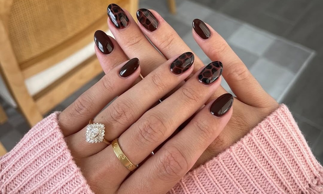 Treat Your Feet with a  Manicure/Pedicure or Manicure+Pedicure Options