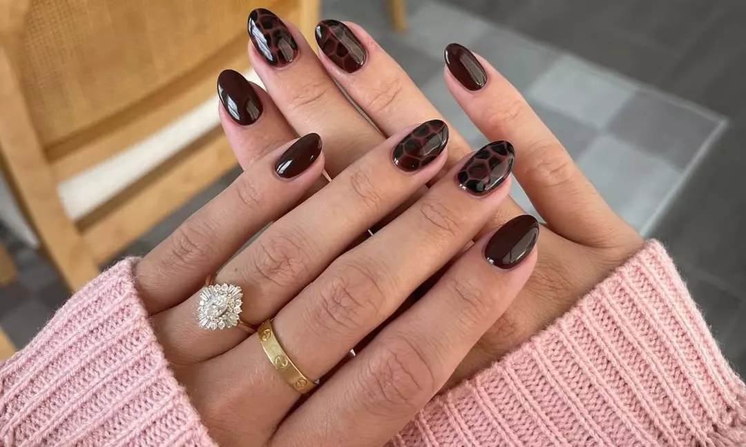 Treat Your Feet with a  Manicure/Pedicure or Manicure+Pedicure Options