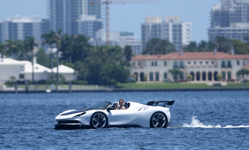 Image 7: Enjoy JetCar Rental with Scenic Boat Tour