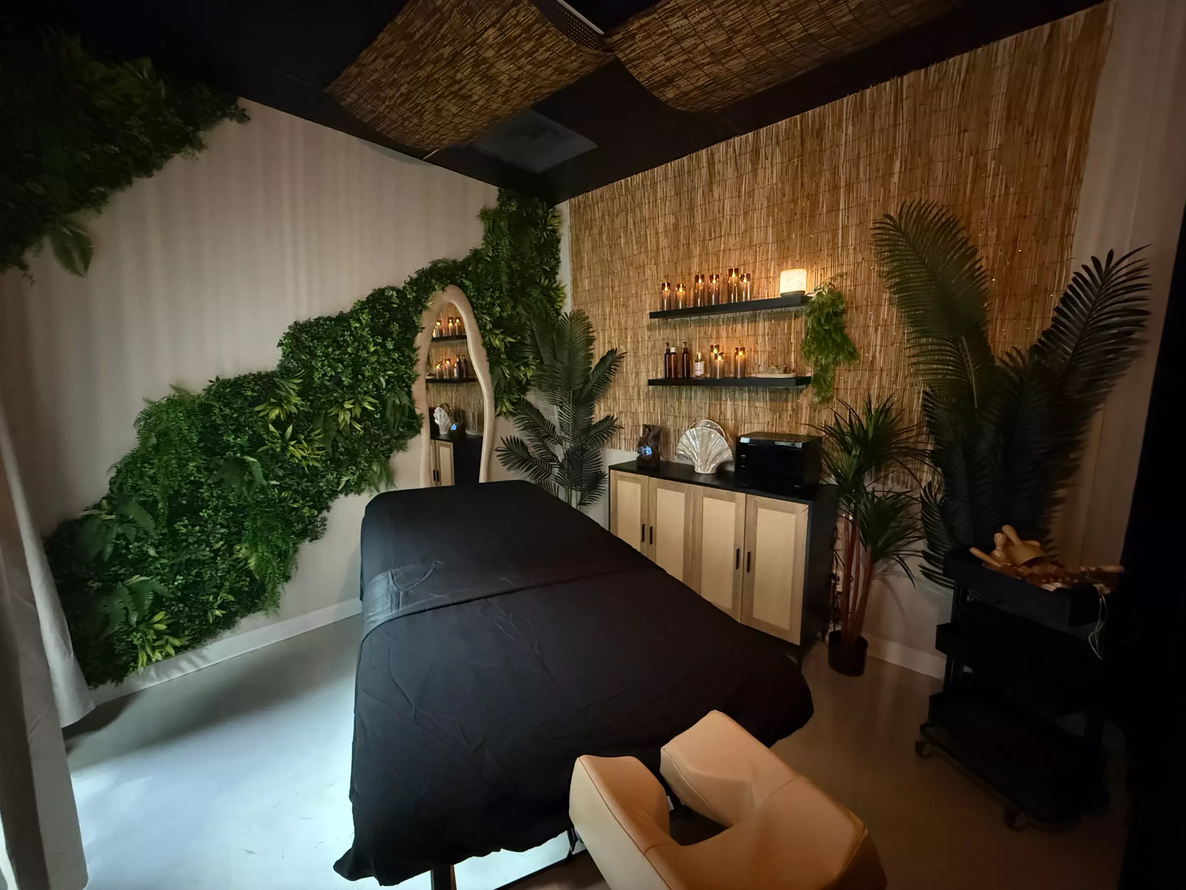 One 60-Minute Salt & Sand Therapy w/ Optional Infrared Sauna Session 