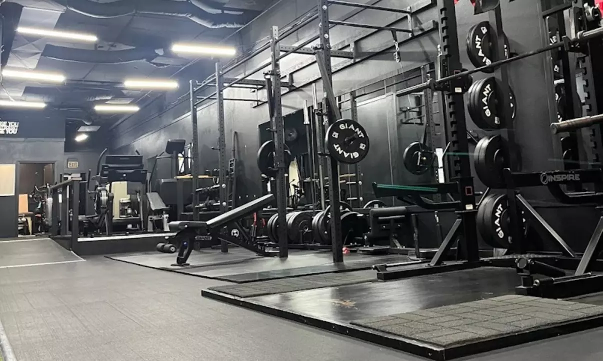 Kickstart Your Fitness — First Session and Assessment or One Month Membership - Second Medium