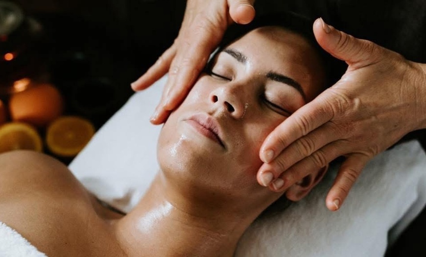 Image 2: 60- & 90-Min Massage, Facial & Body Scrub Treatments