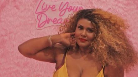 I Travel- Mobile hair  Install - Instant Locs - Home Treasure Reimagined