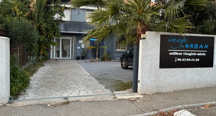 Pose de vernis semi-permanent sur mains - Elvina beauty