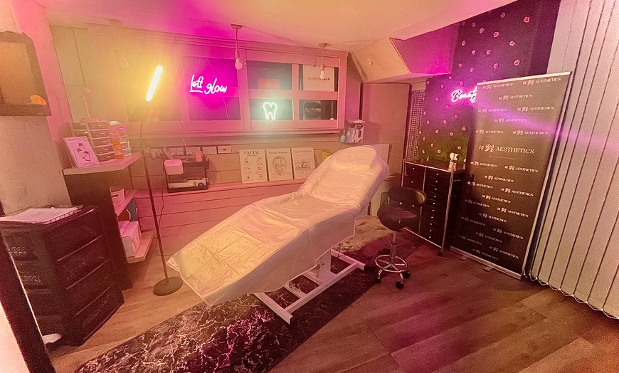 Image 1: Up to 60% Off on Micro-Needling at Aura Skin Studio