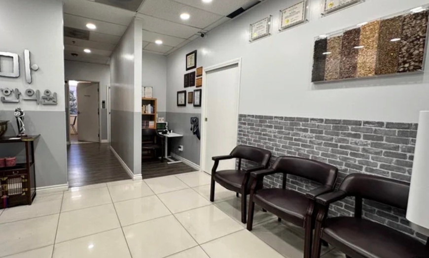Image 2: Chiropractic Exam, Adjustment & Therapeutic Massage for Pain Relief