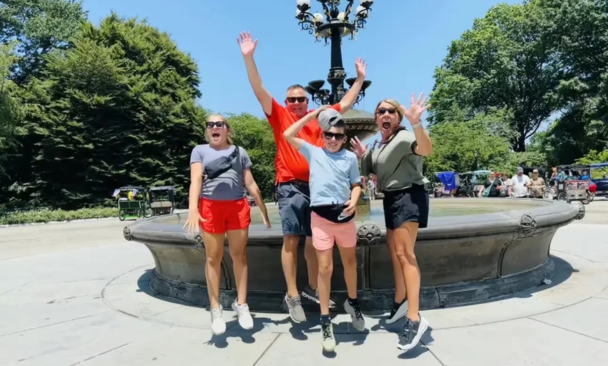 Image 6: Central Park Pedicab Tours with Photo Stops in NYC