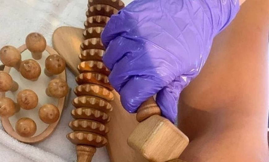 Image 3: 2 o 4 sesiones de 50 minutos de maderoterapia a elegir para 1 persona